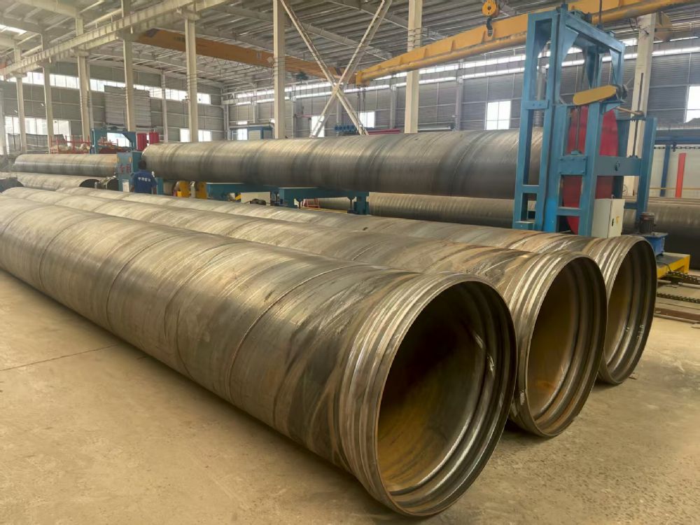 承插式连接螺旋防腐钢管制作流程